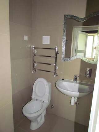 Гостевой дом Guest house Khan Харьков Бюджетный двухместный номер с 1 кроватью-4